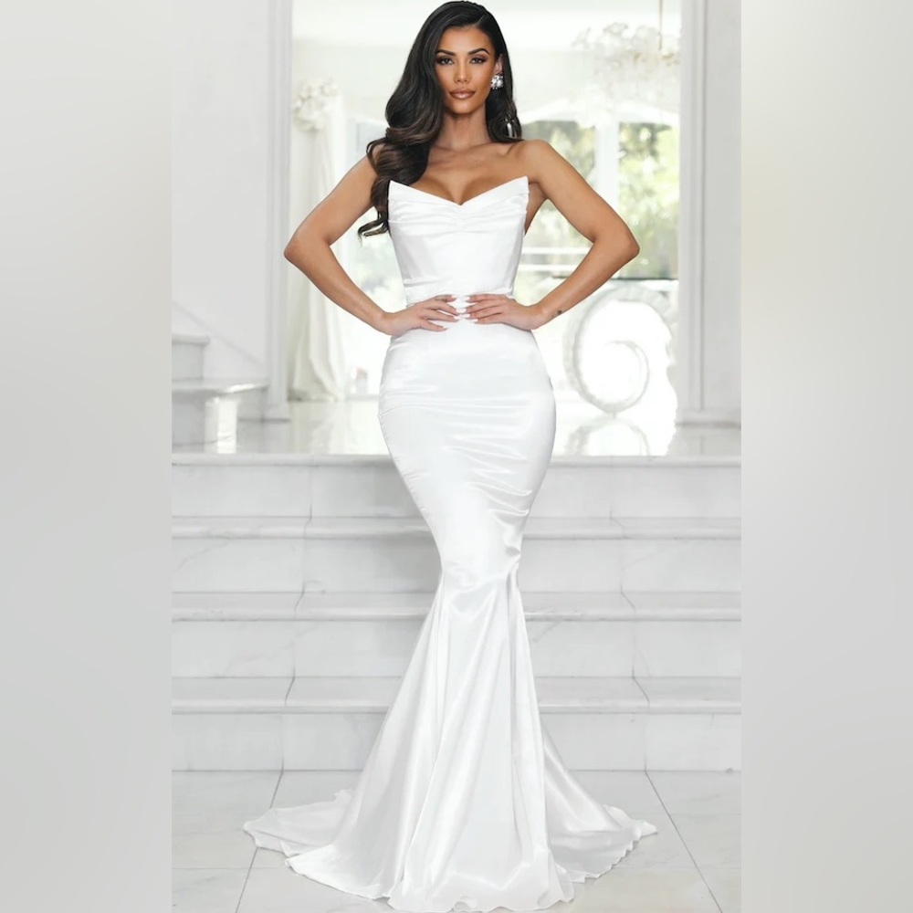 Delphine Gown - image 1